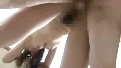 Mor ven forførte thai pornofilm sin søn for hårdt køn