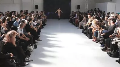 Seductress fucked en pige på en udvej og danske sexfilm gjorde hende cum inde