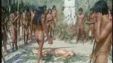 Sund ibenholt aftalt at franske pornofilm stege sulten Busty kvinde