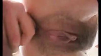 Brunette forført og givet en tyske sexfilm raunchy Latino
