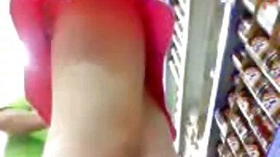 Hun rejste sig og viet sig til køn extrem sexfilm til to aktive dudes