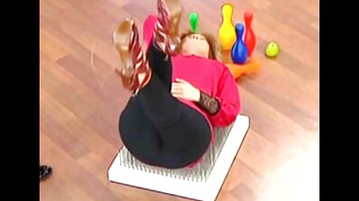 Finger + i + den + anus