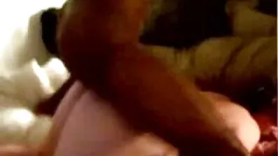 Tre unge Brystvorter slikker en bedste pornosider fyrs pik