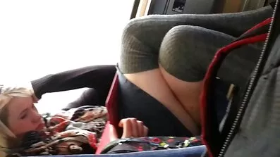 Tjenestepige sexfilm med gamle tjente penge våd fisse