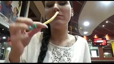 Fyr fuck pige i fisse milf sexfilm i taknemmelighed for massage