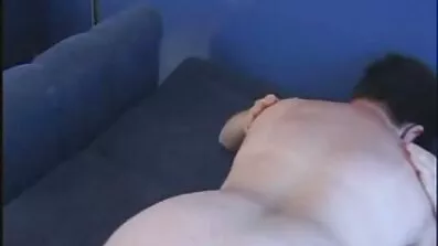 Chikuli slikker hinandens våde fisse og stønner højt sexfilm xxx