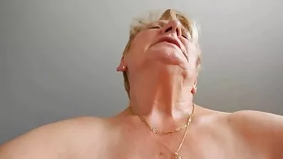 Ikke alle er heldige med brutal pornofilm en assistent, hvis se