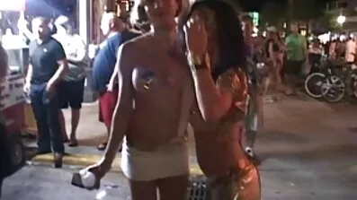 Smart fyr forført danske pornofilm ung blondine hjemme køn