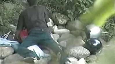 I løbet af ferien Boin fuck de smukkeste kyllinger erotik pornofilm