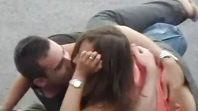 Blonde bliver kneppet i fart og sluger film pornofilm pik cum