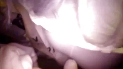 Blonde og brunette elsker køn gratis sexfilm online med en fyr