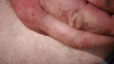 Se caldo hot fyr fucks cutie i slidser pornofilm 2021