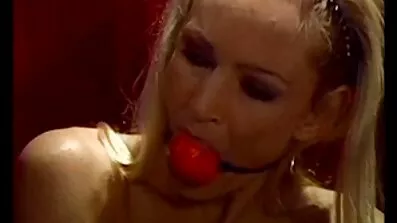 Smukke køn unge pornofilm med danske piger par elskere
