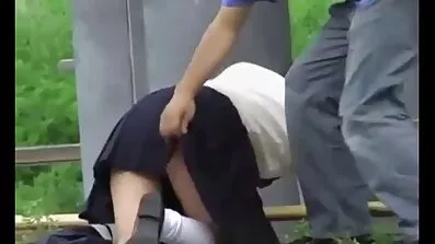 Den rødhårede besov har store krav og meget sultne granny pornofilm slidser!